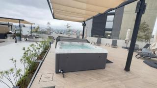 City Center Cosmopolitan - 6