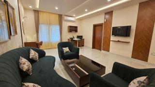 Stellar 23 Resort - 8