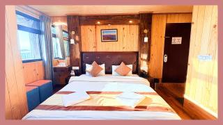 Best Himalaya With Valley View Hotel - 8