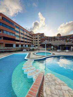 Luxurious, modern and oceanfront townhouse - 2