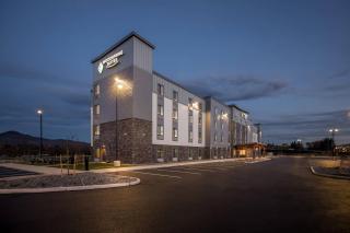 WoodSpring Suites Medford near I-5 - 6