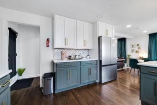 FirstMarket-Opulent Downtown Getaway - 6