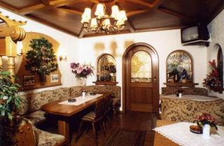 Landgasthof Deutsches Haus - 2