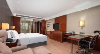 Echeng Hotel Wuhan Optics Valley Square Yangjiawan Metro Station - 6