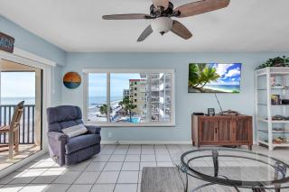 Arie Dam 304 - St. Pete Beach - 3