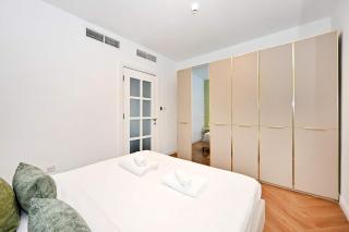 Stunning 2 Bed Great Metro access - 7