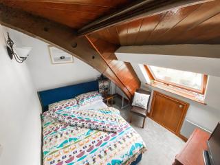 Chapel Court Loft Apartment - 6
