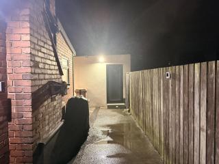 Private 1 Bed Guest House Mansfield - 3
