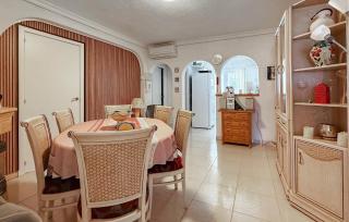 2 Bedroom Stunning Home In Torrevieja - 6