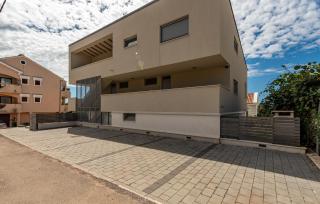 2 Bedroom Gorgeous Apartment In Kozino - 1