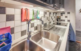 3 Bedroom Nice Apartment In Finspång - 1