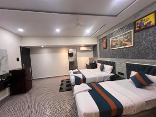 New Diamond By Glitz Hotels - 8