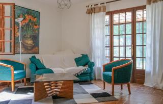 Stunning Home In Ampus - 8