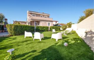 Awesome Apartment In Ognina With Wifi - 0