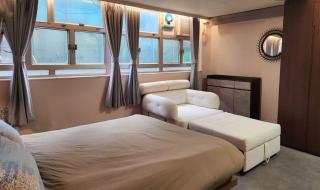 Ultra-Convenient Central Studio in Heart of City - 6