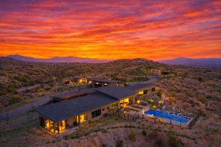 Paradise Canyon-Infinity Pool-Mnt Views-Estate 3 - 6