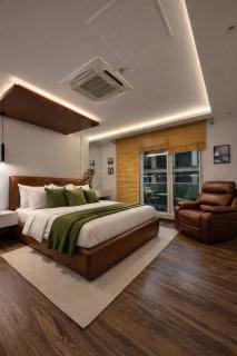 Gold Crest Prestige Signature Suites-DHA Phase 4 Lahore - 2