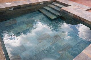 Chalet 2 dormitorios con piscina privada - 8