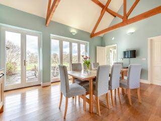 The Fishing Lodge - Amesbury - 3