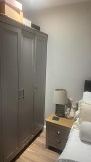 Private Double Suite Near Cardiff Airport and WiFi - 3