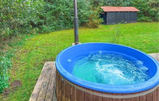 4 Bedroom Beautiful Home In Oksbøl - 8