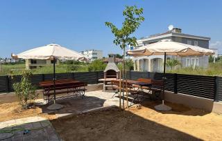 Nice Apartment In Privlaka With House Sea View - 2