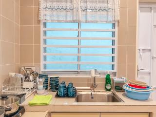 Golden Sweet Home @ Golden Hills (Night Market, 夜市) - 2