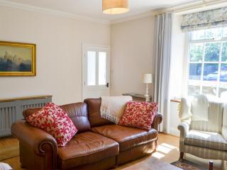 Dinmont Cottage - 1