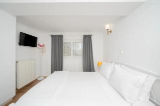 Livingstone Home - 5