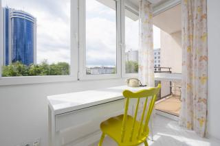 Colorful Two Bedroom Apartment Platynowa Warsaw Perfect for Remote Work by Noclegi Renters - 7