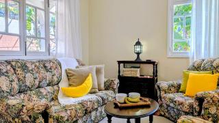 Banana Lovers - Farm View - 0