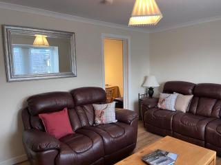 Millburn Court Apartment - 8