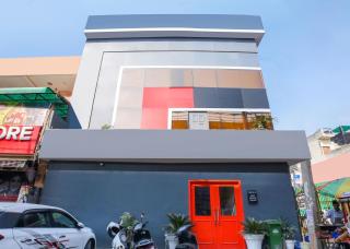 Super Hotel O Nawada Metro - 8