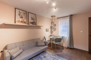 Ideal for Long Stays - Your Home Away - 5
