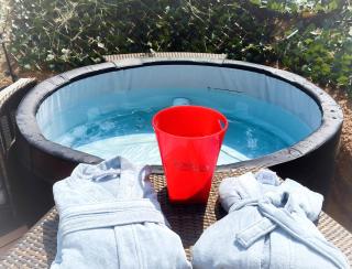 Lodge Plein ciel et son jacuzzi privatif - 9