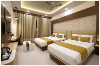 Hotel Mittal Kuver Avenue Near Jagannath Temple # Sea View # Rooftop # Free Parking & Resturent, A Grand Hotel In Puri - 9