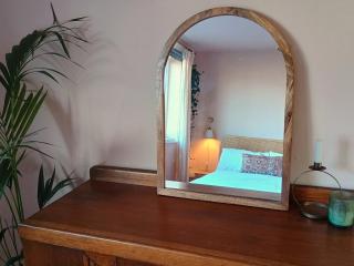 Kimberley House | Stylish 2-Bed Bristol Retreat - 2