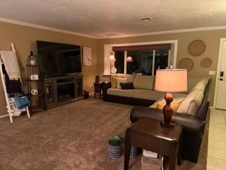 Oasis Getaway - 8