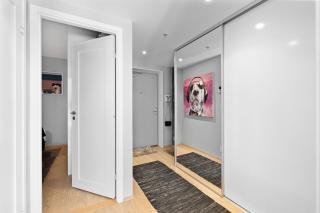 Apartment with stunning sea view and prime location - 2