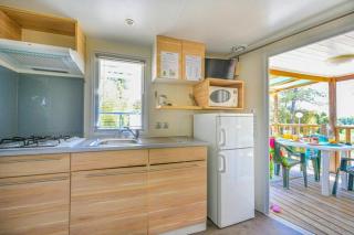 ZEcamping 3 familial dog friendly piscine et soirées animées - 1