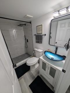 PrimeStay Modern Studio in Prime Location - 7