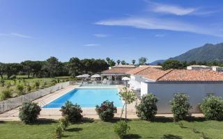 Apartment with Garden - Two Pools - Beach Access - 0