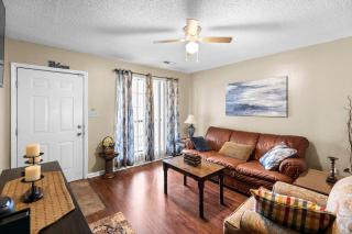 Cozy Family Home 10 Mi to Birmingham Fun - 9