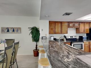 Edgewater #809 - 3
