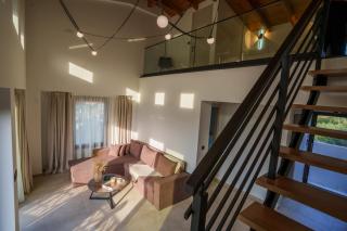 Malou & Charma Villas - 8