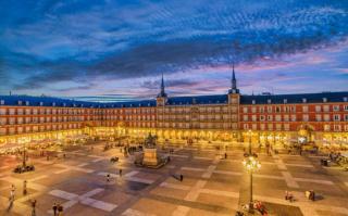 Felipe IV Apartment - 1