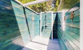 The Beached Whale Near Beaches Quiet Area - 6