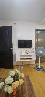 2bedroom condo one oasis bldg5308 - 2