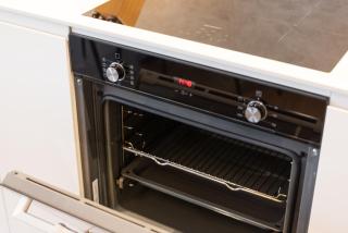 Visionary Hospitality Rothenburg, Lucerne - Premium Apartments with Free Parking, Washer, Kitchen, Terrace, Bus Stop, 15' City - 3