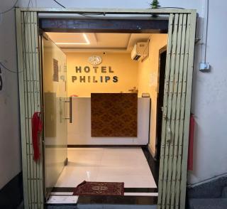 PHILIPS STAY CIT ROAD near Sealdah - 1